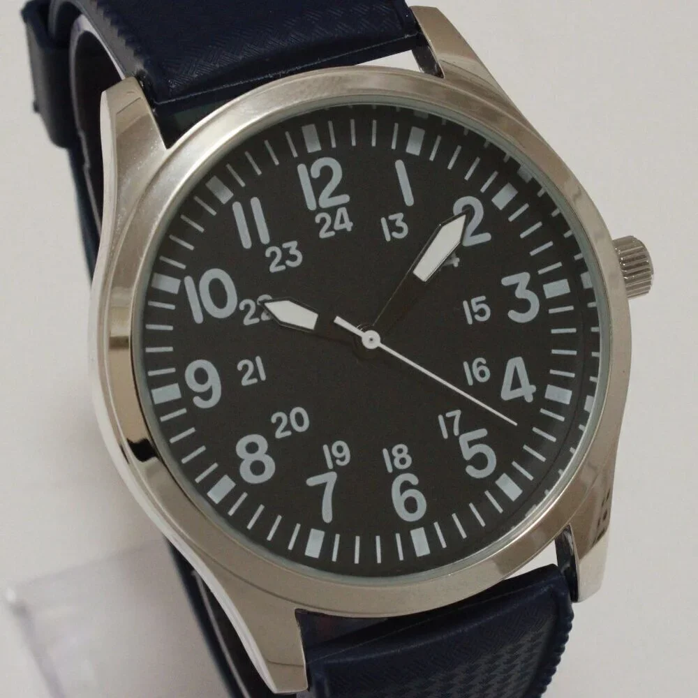 Men's Quartz Field Watch Silver Tone Case Blue Tropical Rubber Strap 42mm